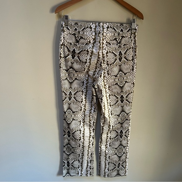 J Crew ~new ~Kickout Crop High Rise Pants in Green Snakeskin size 28 - Picture 8 of 16